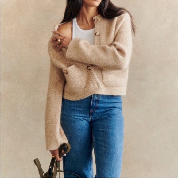 Sezane Teo Jacket in Mottled Beige Cardigan - Picture 9 of 11